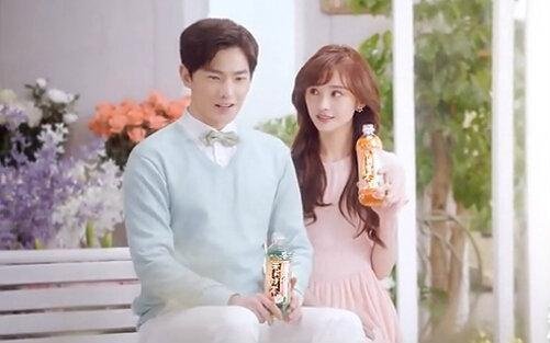 赵丽颖取代郑爽代言茉莉花茶同样和杨洋你更看